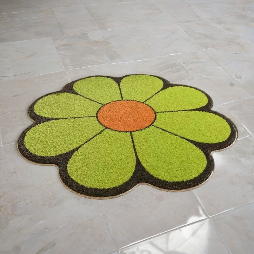 Lime Green Daisy Blossom Rug